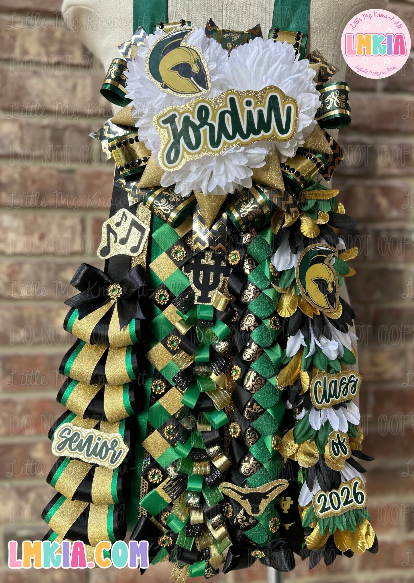 Medium Homecoming Mum