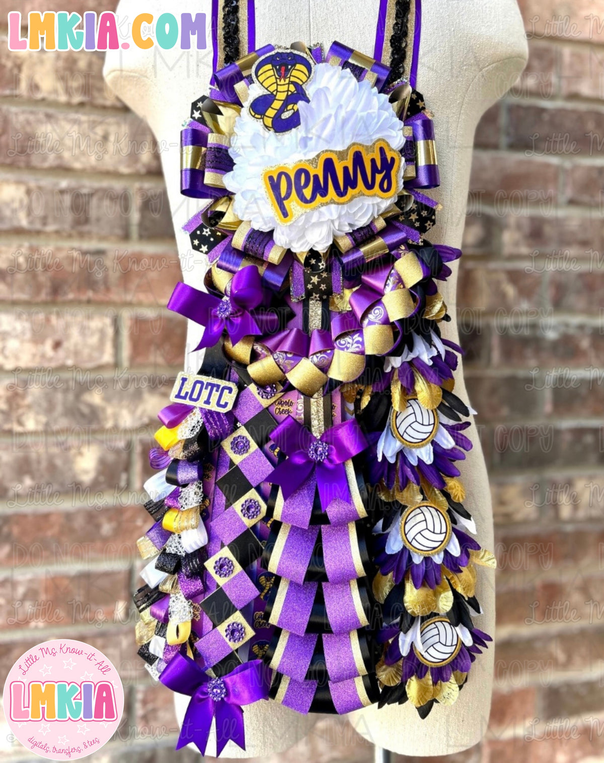 Small Homecoming Mum